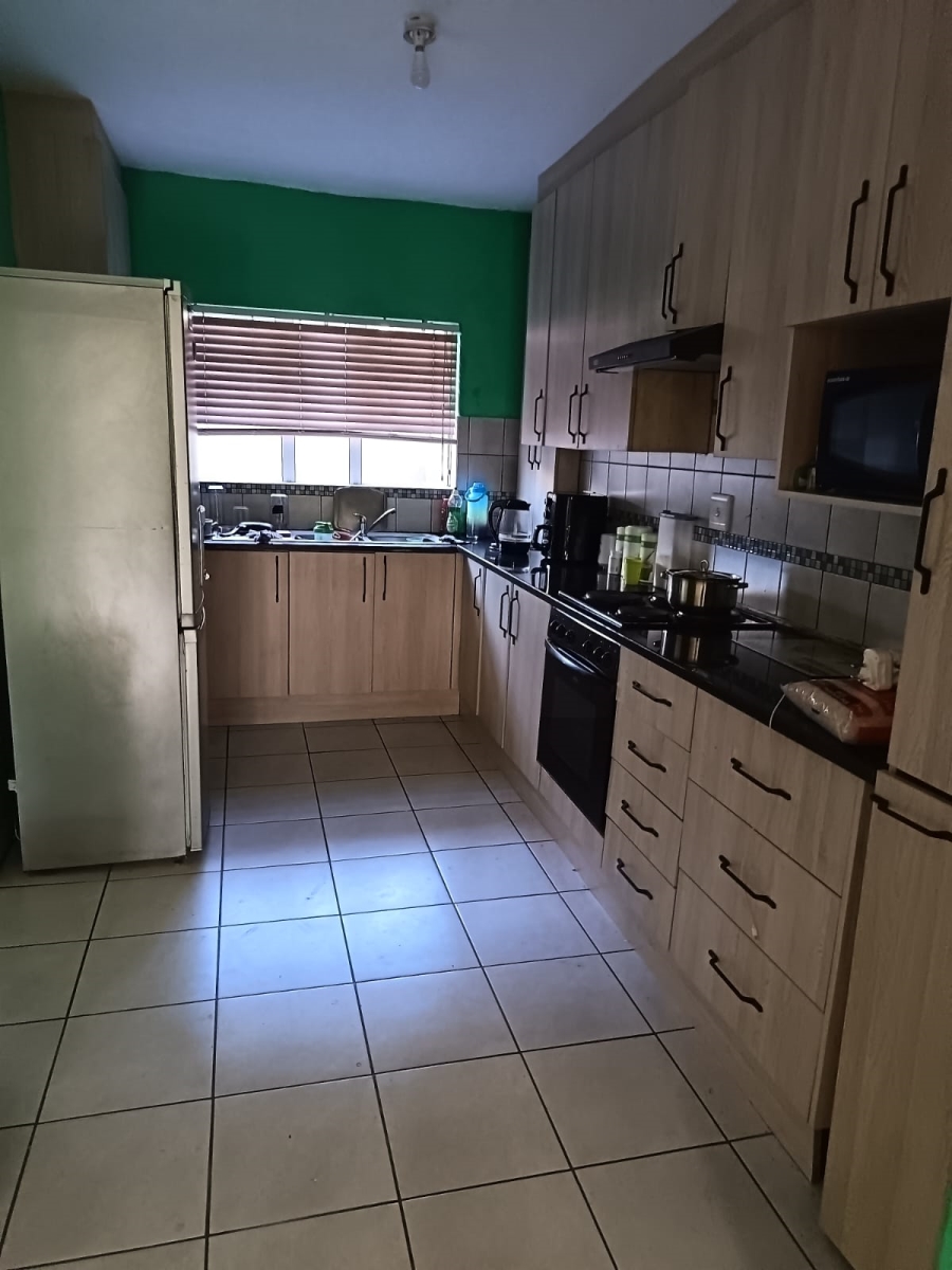 3 Bedroom Property for Sale in Amalinda Eastern Cape